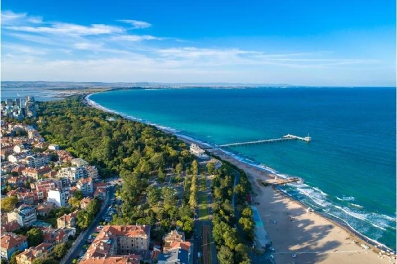 Salt Lake Aparthotel Поморие Экстерьер фото